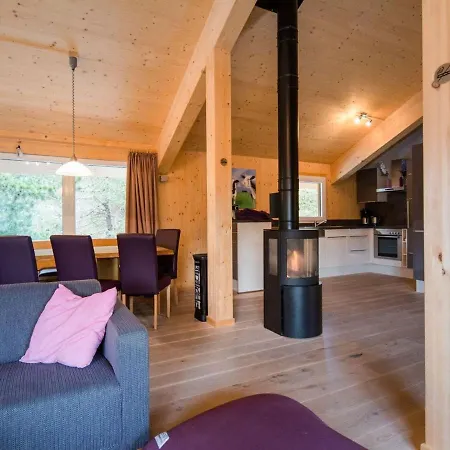 Chalet Alpenpark Turracherhohe 1 *